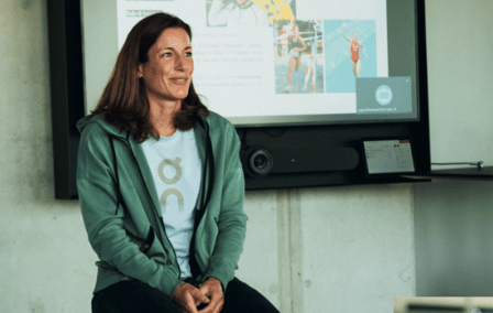 Nicola Spirig speaking to the young athletes
